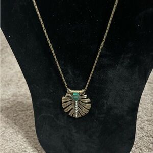 Chloe + Isabel Leaf necklace